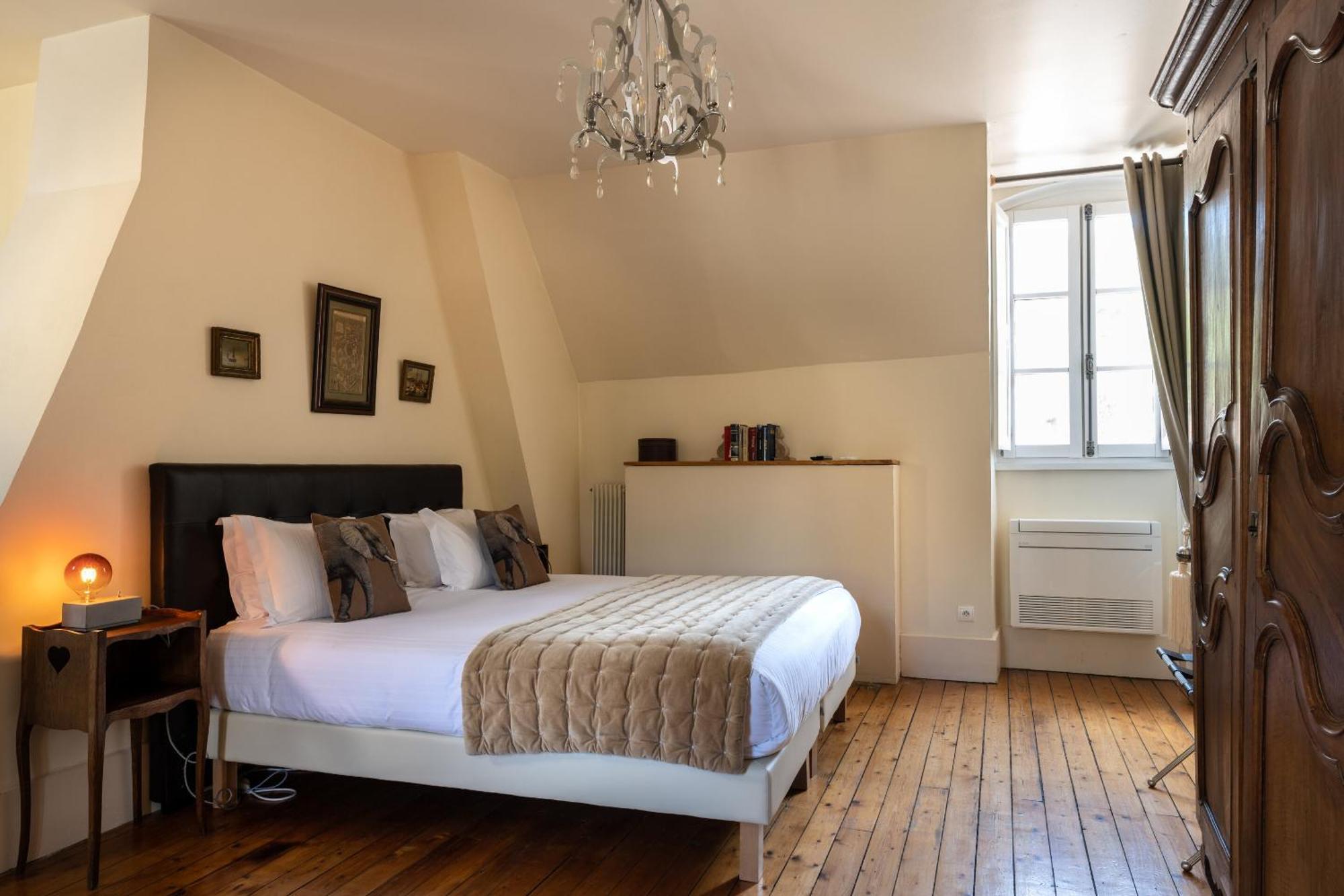 Chateau De Melin - B&B Auxey-Duresses Room photo